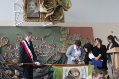 943dba6ef1d5f51ec2d64432c7a86216