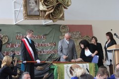 d6254b26423d2e2987abf61eb976e3ad